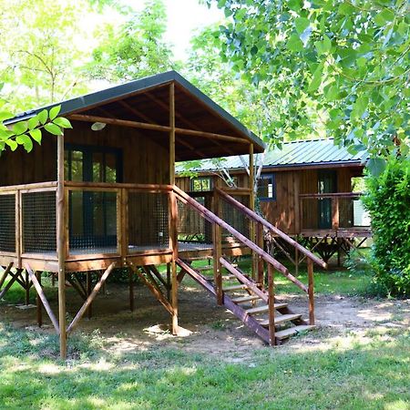 Camping Le Mouliat Hotell Moncrabeau Exteriör bild